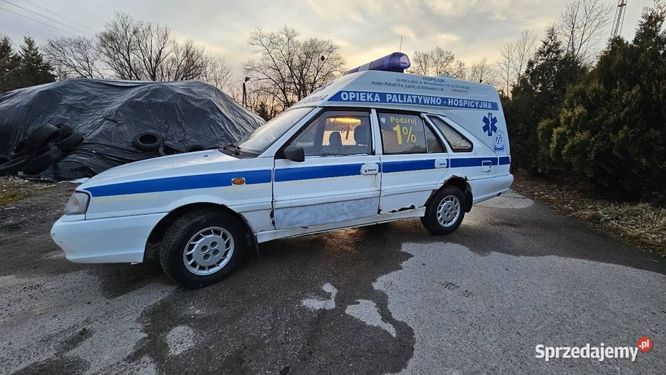 Polonez karetka ambulans pogotowie 84KM Kock
