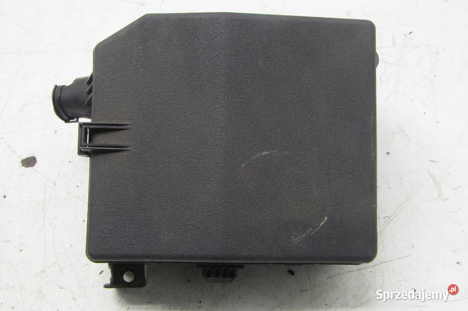 SKRZYNKA BEZPIECZNIKÓW 20 DOHC MIVEC MITSUBISHI lubelskie
