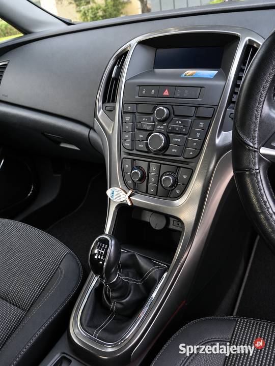 Opel Astra J 17 CDTI 125 Cosmo 2011 6 biegów Warszawa
