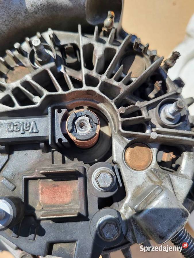 Sprzedam alternator Valeo 82848 regenareacji