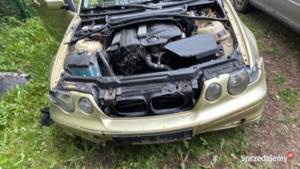 E46 na czesci benzyna Wadowice sprzedam
