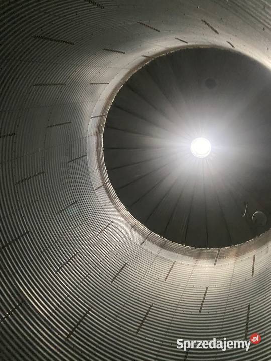 silos zbozowy 450t 560m szesciennych Bądkowo