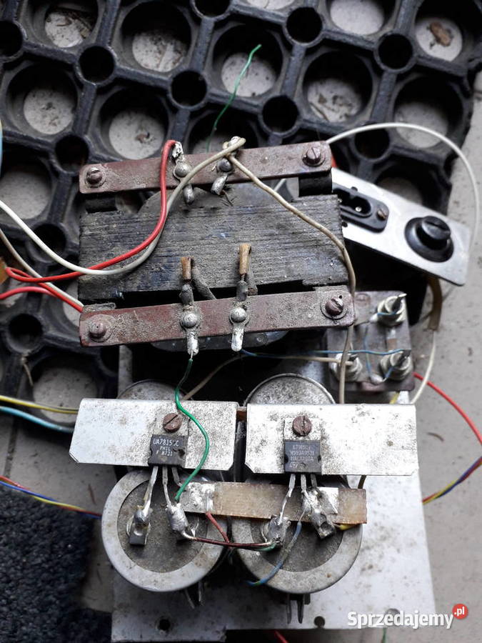 Głośniki Tonsil GD 3010 i GDW 12515 z zasilaczem