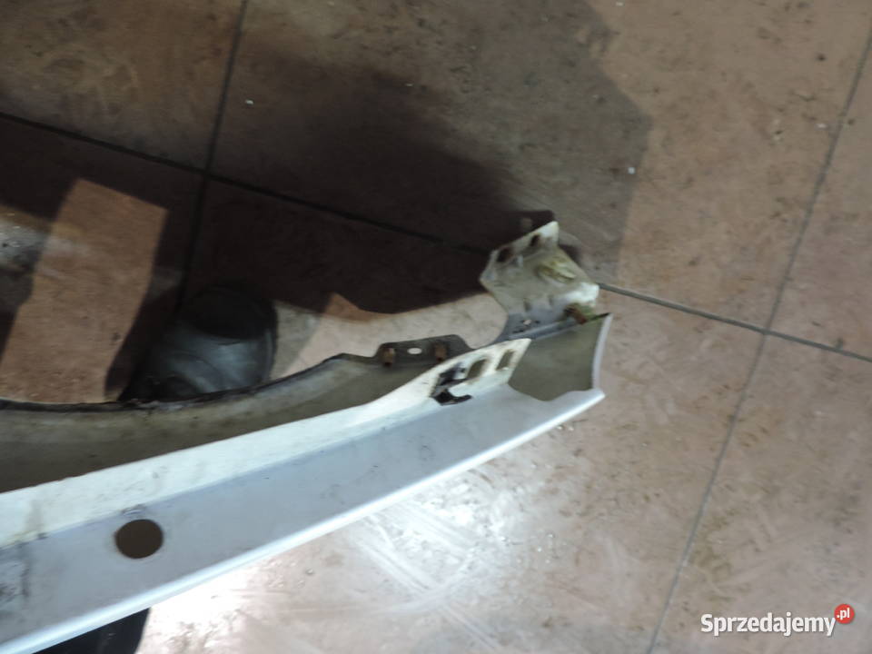 BŁOTNIK PRAWY PRZEDNI FORD FIESTA MK 6 FL KOLOR Nowy Sącz