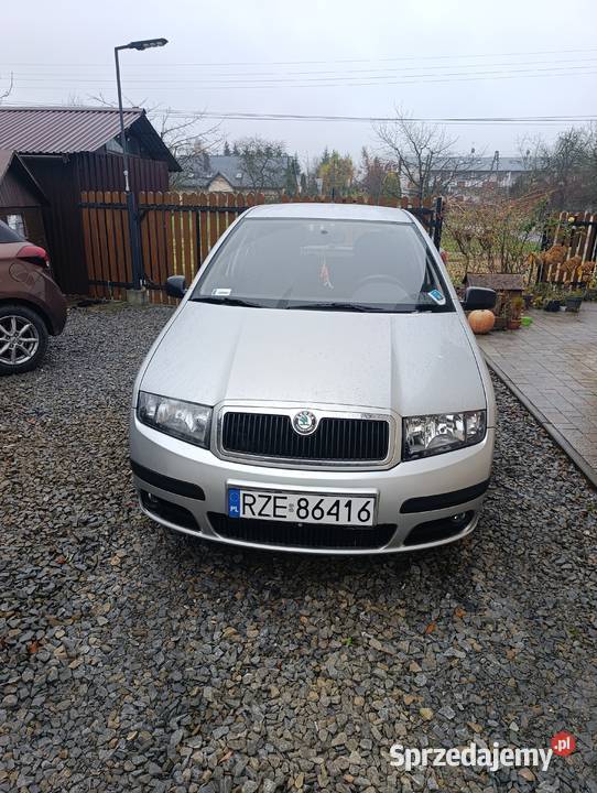 Sprzedam Skodę z niskim przebiegiem nieuszkodzony podkarpackie Malawa