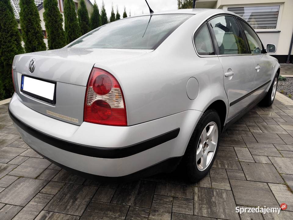 VW Passat B5 FL 16 2001 Niski Przebieg benzyna Jasło