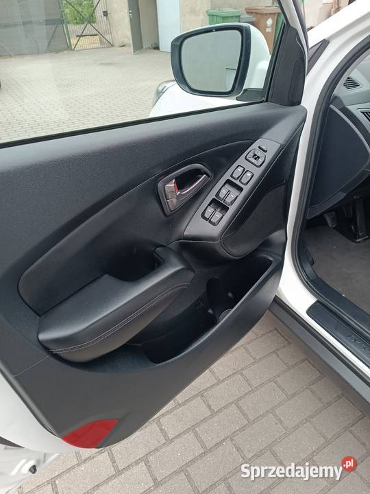 Na sprzedaż Hyundai ix35
Auto prywatnego manualna Gniezno