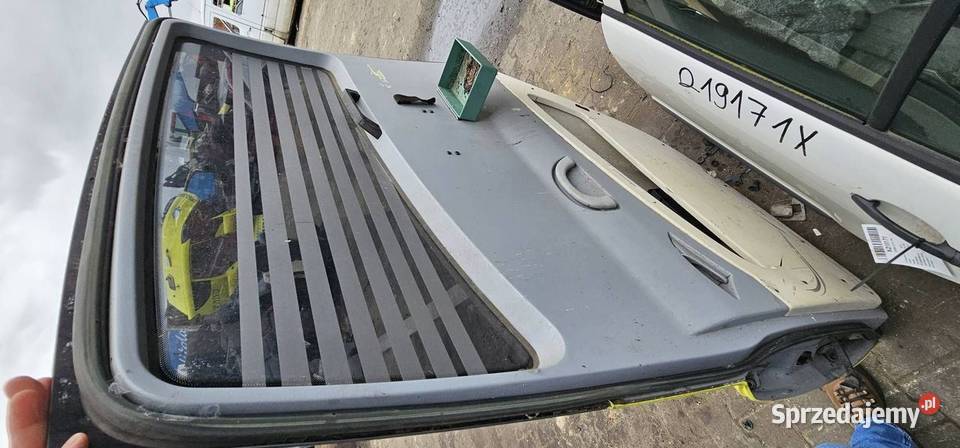 DRZWI PRZESUWNE BOCZNE MERCEDES E KLASA W211 osobowe