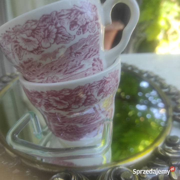 Mlecznik i cukiernica OLD ENGLAND Pabianice