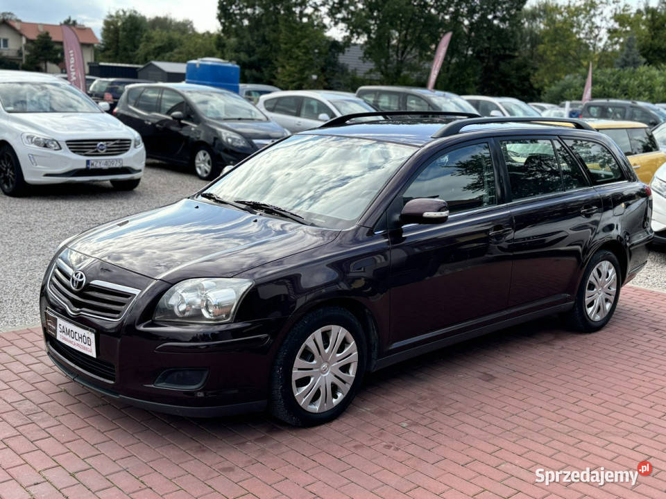 Toyota Avensis Salon Polska II właściciel lakier metallic Sade Budy