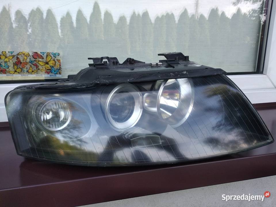 Audi A4 B6 Cabrio lampa przednia prawa reflektor Sieradz