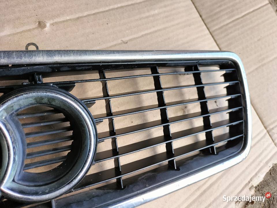 AUDI 80B4 80 B4 ATRAPA ATRAPKA ZDERZKA GRILL lubelskie Kamień-Kolonia sprzedam