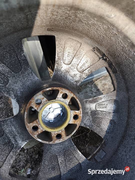 Sprzedam komplet kół 18 5x1143 Majdan Górny