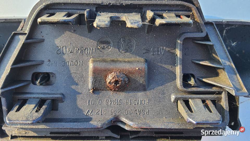 Grill atrapa emblemat Peugeot 206 Lublin