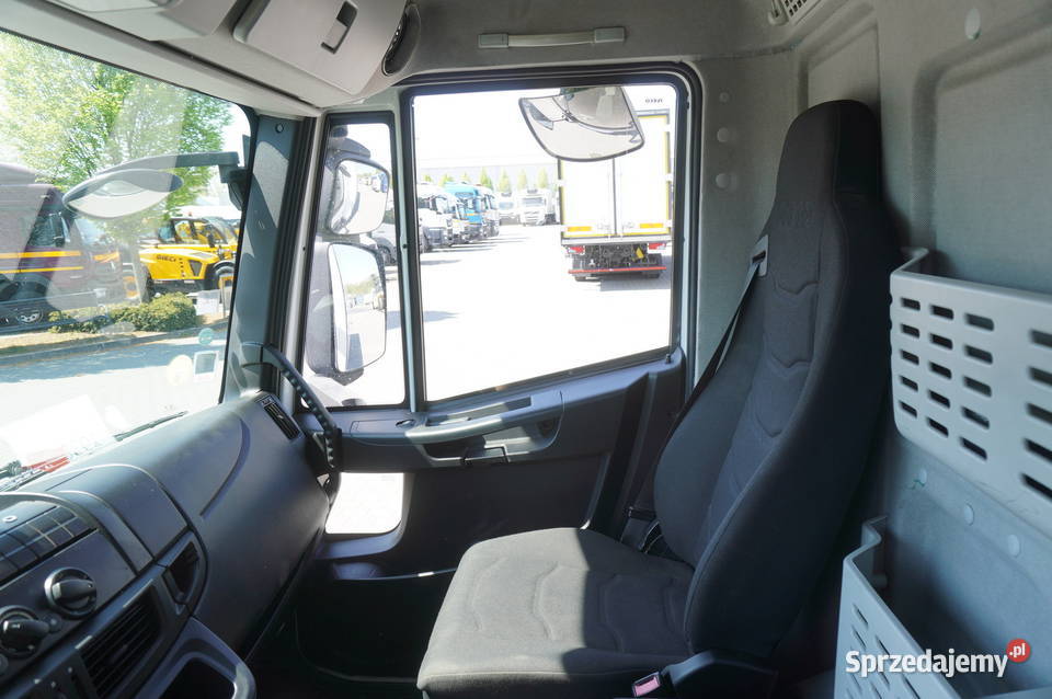 Iveco Eurocargo 100190 4x2 E6 Chłodnia automatyczna Kraków