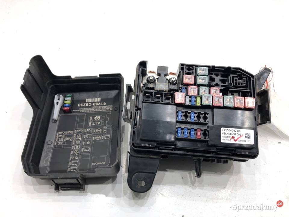 SKRZYNKA BEZPIECZNIKÓW HYUNDAI i20 II 91950C8280