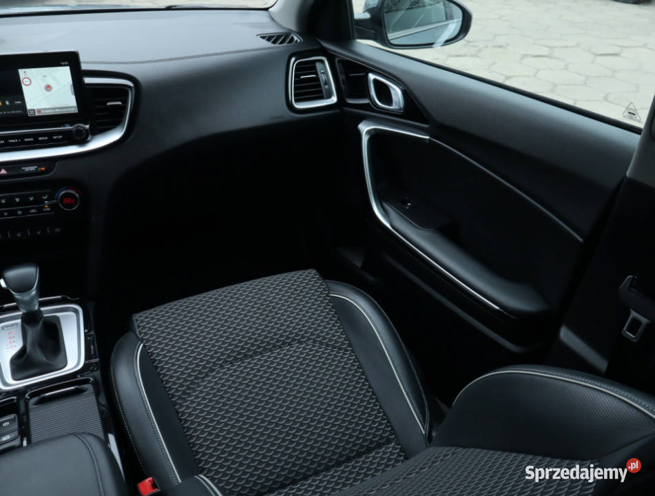 Kia XCeed 16 TGDI światła LED Motoryzacja Łódź sprzedam