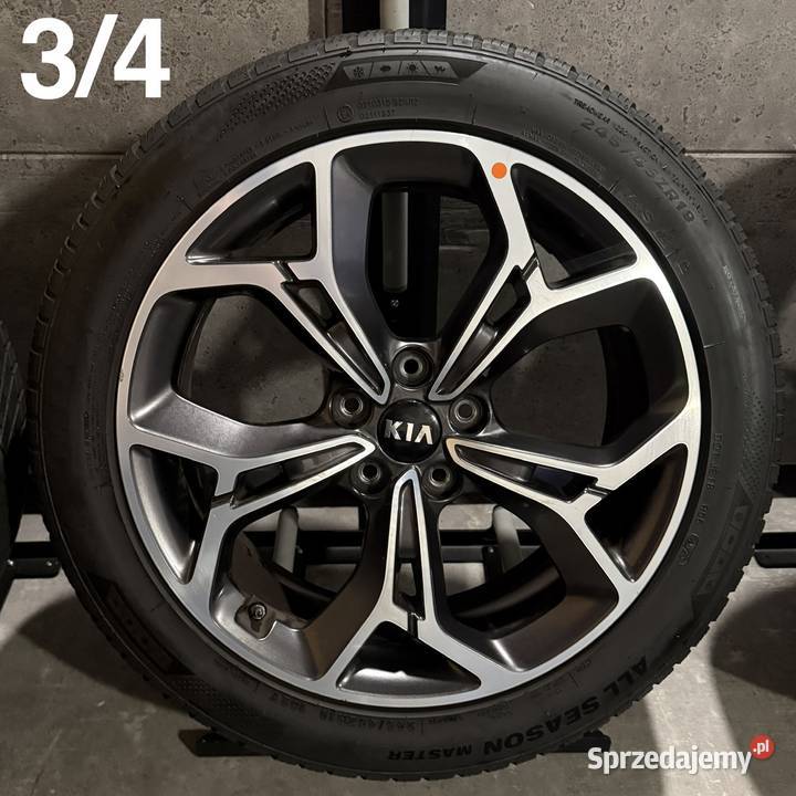 ZIMA 19 Kia Sportage OEM felgi koła komplet z Lubasz sprzedam