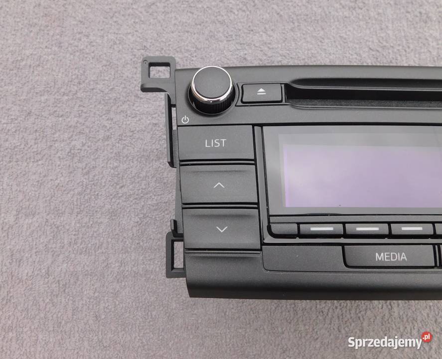 ORIGINALNE Radio autoradio TOYOTA RAV4 osobowe Tarnów