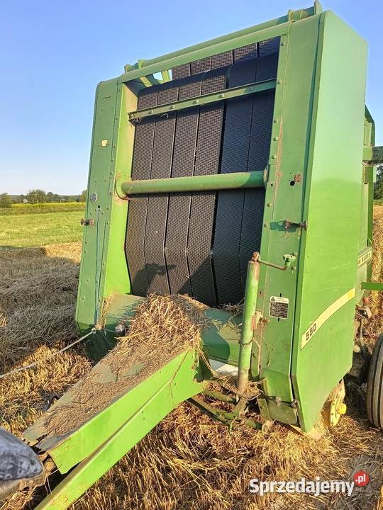 Prasa rolująca John Deere 550 Daleszyce