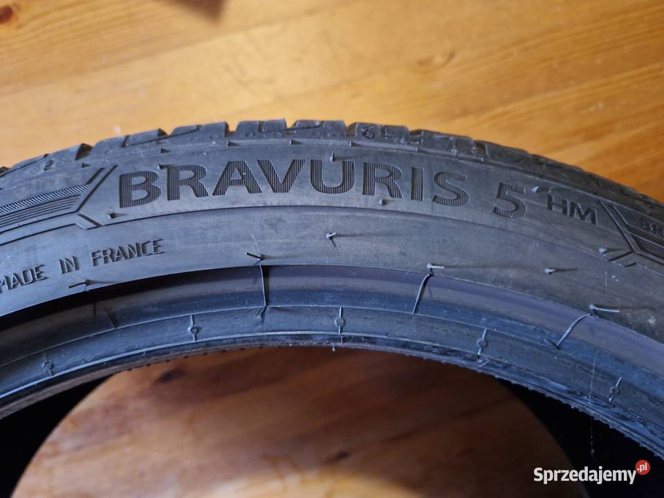 Opony BarumBravuris 5 225 40 18 Dot 0621 Samochodowe śląskie Orzesze