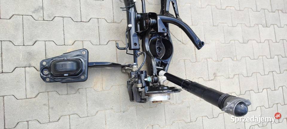 CUPRA FORMENTOR BELKA ZAWIESZENIE TYŁ KOŁYSKA