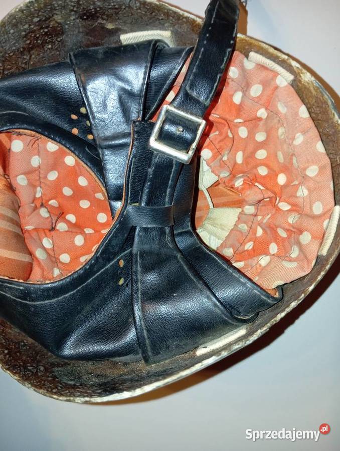 Kask PRL orzeszek Borysławice Zamkowe