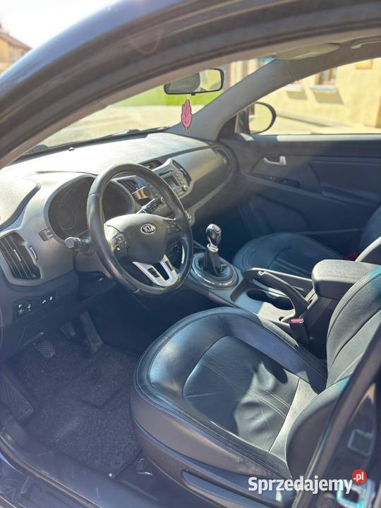 Kia Sportage diesel zadbana serwisowana poduszka powietrzna Ustrobna