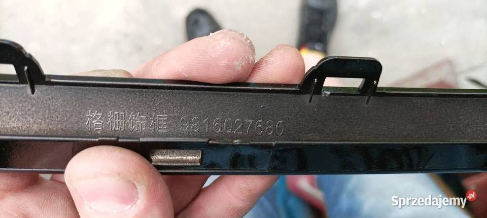 Peugeot 301 chrom atrapy czarny