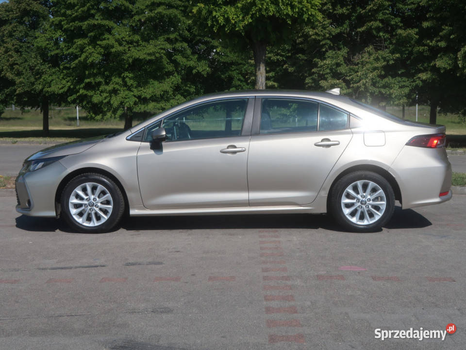 Toyota Corolla 15 VVTi manualna Bielany Wrocławskie sprzedam