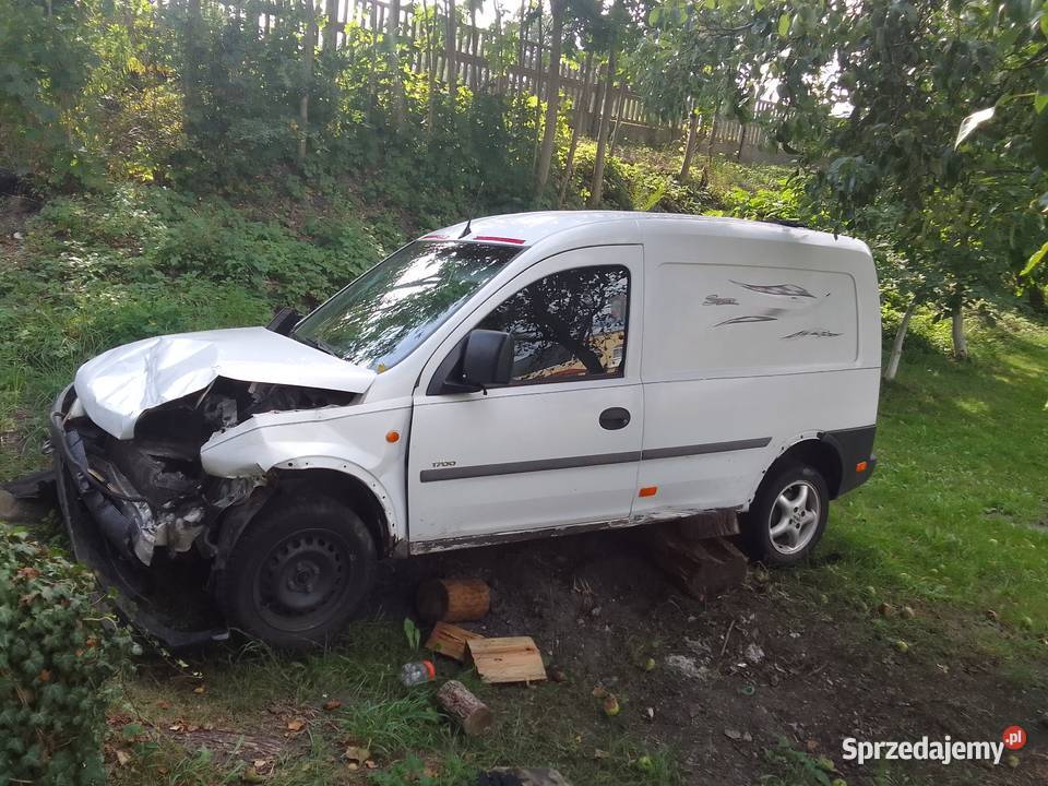 Opel combo na części w całości 17 d 2002 1500 do Żary