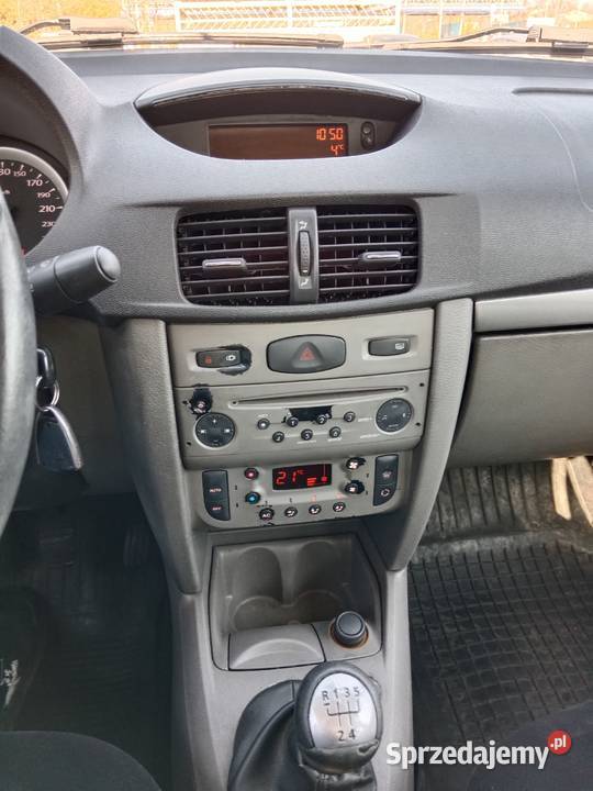 Renault Thalia 2010 12 benz LPG 1149cm3 sprzedam