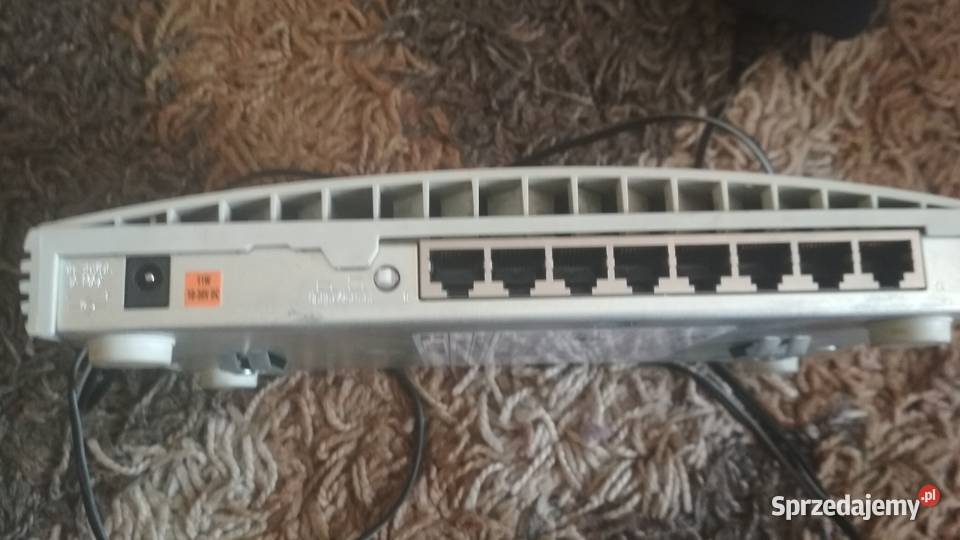 Switch 3COM 3C16753 OfficeConnect 8portowy Wieliczka sprzedam