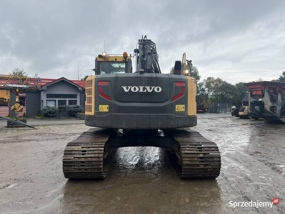 Koparka gąsienicowa Volvo ECR235 DL małopolskie sprzedam