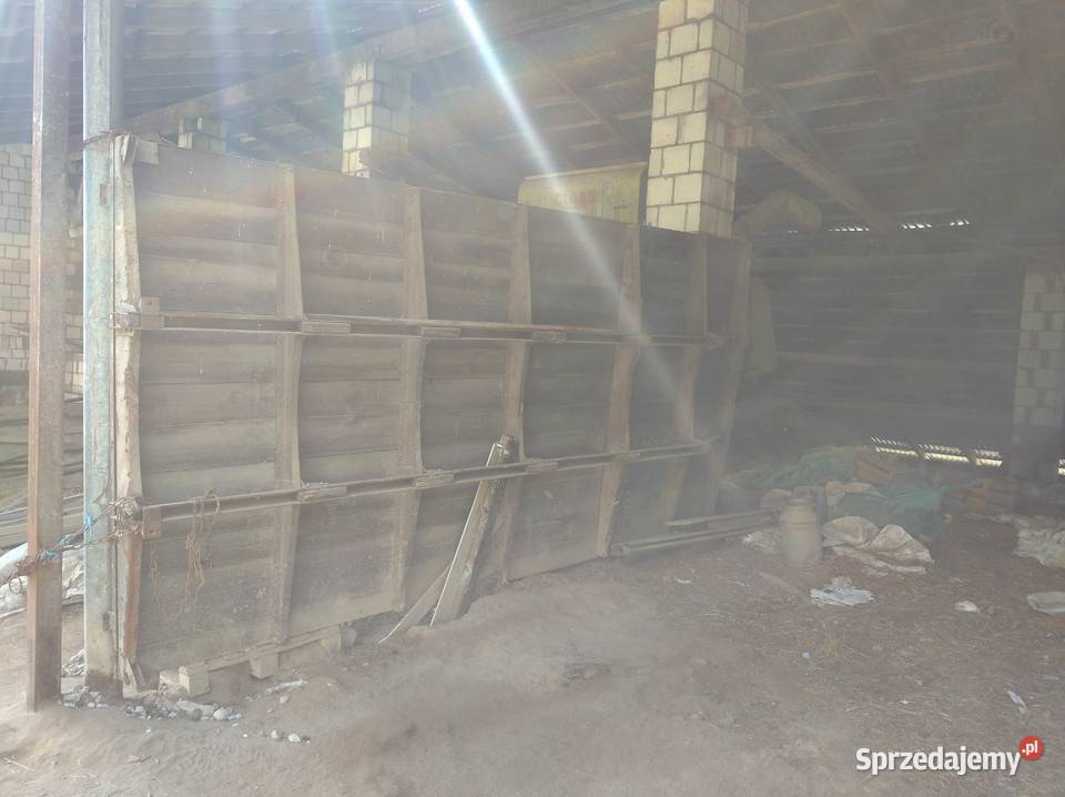 Rama wozu przyczepy rolniczej nieuszkodzony