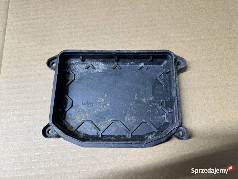 Zaślepka dekiel lampy przód Lexus Subaru legacy Oświetlenie
