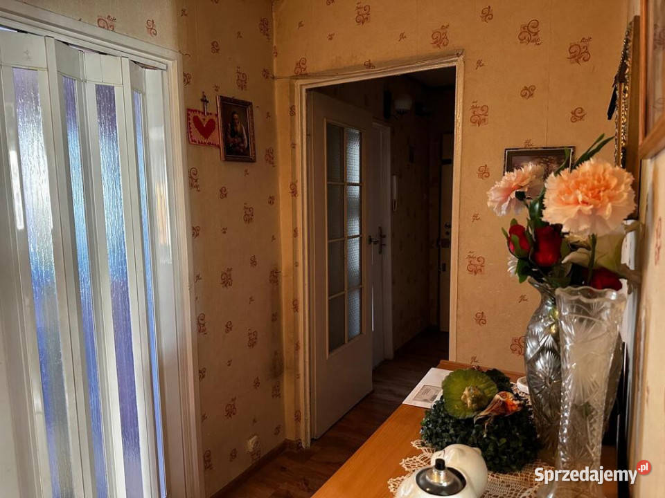 Na sprzedaż mieszkanie o pow 6046 m2 do remontu Nieruchomości Piotrków Trybunalski