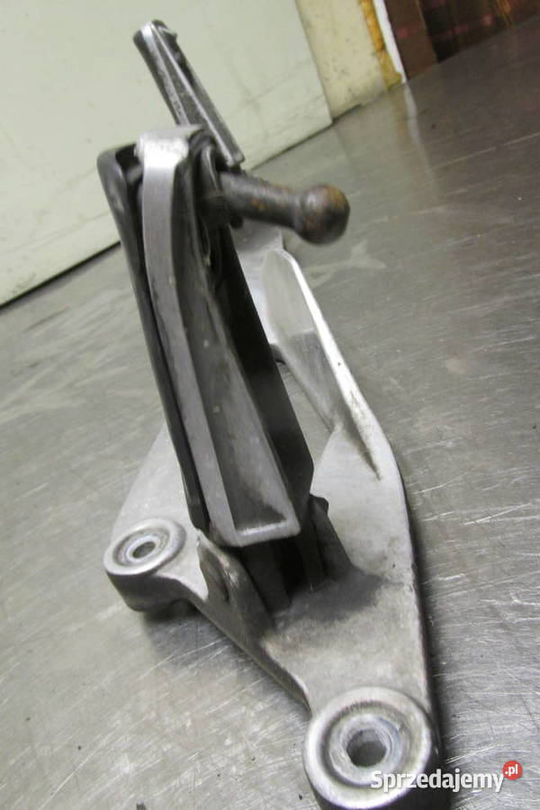 Lewy set podnóżki Yamaha TDM 900 92r Sandomierz