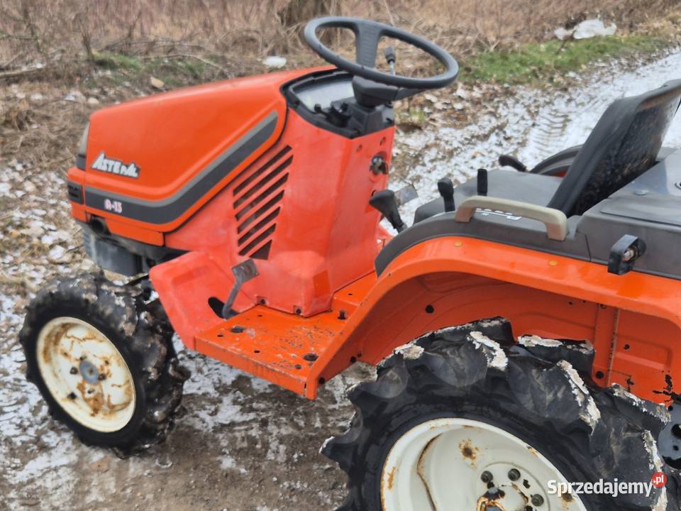 Traktorek traktor KUBOTA ASTE A13D 13 Skrzynia biegów Manualna Małuszyn