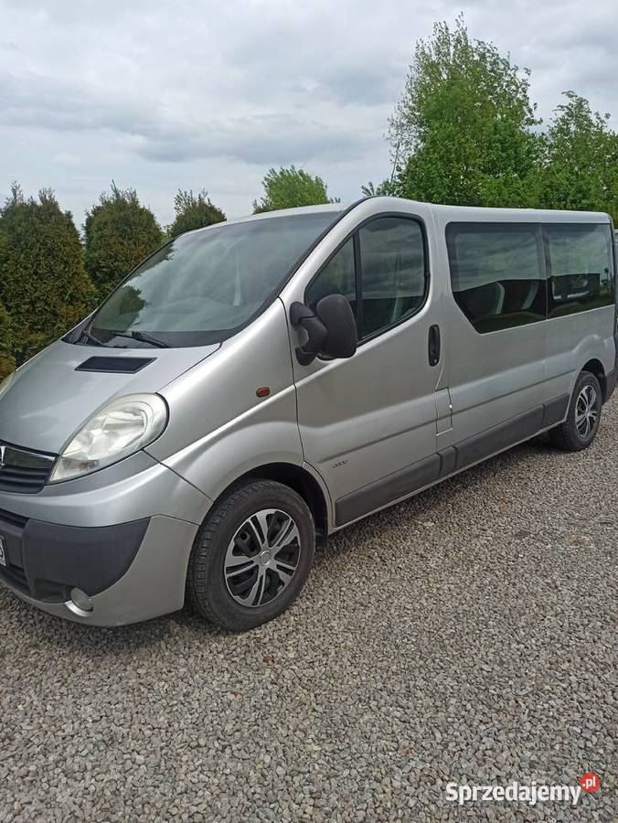 Opel Vivaro 9 osobowy Long 2012 r 20 115 Słotwiny