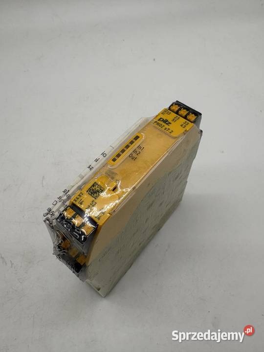 Pilz PNOZ 751177 s72 C 24VDC 4 no 1 nc
