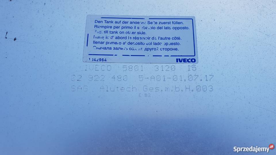 IVECO STRALIS TRAKKER ZBIORNIK 125x70x63 480L Bieleń