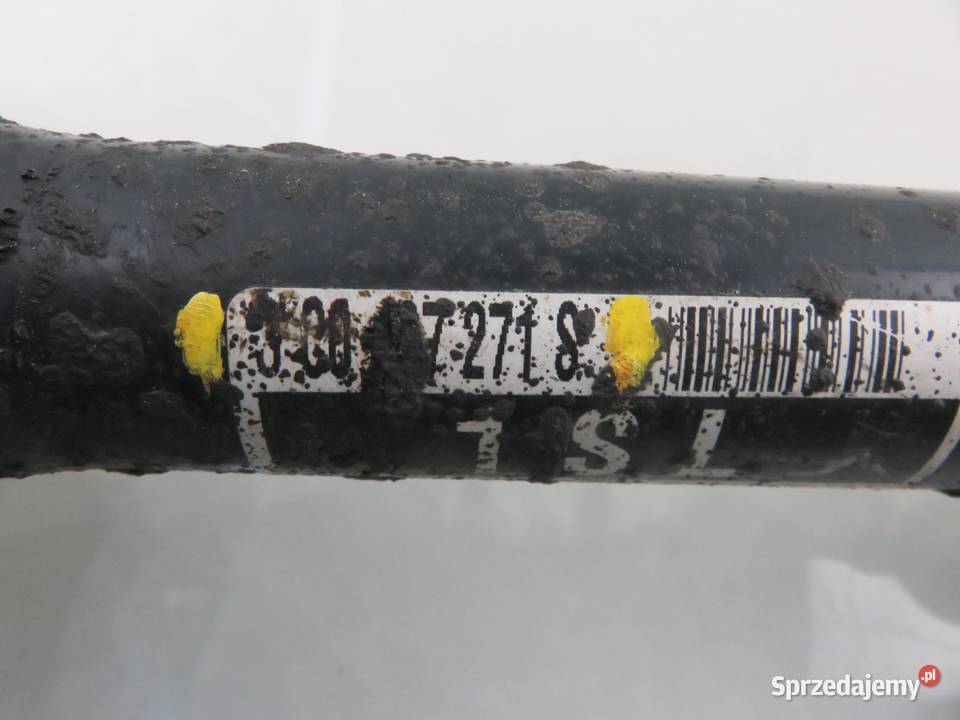 PÓŁOŚ LEWA PRZEDNIA VW PASSAT B6 20 TDI Półosie