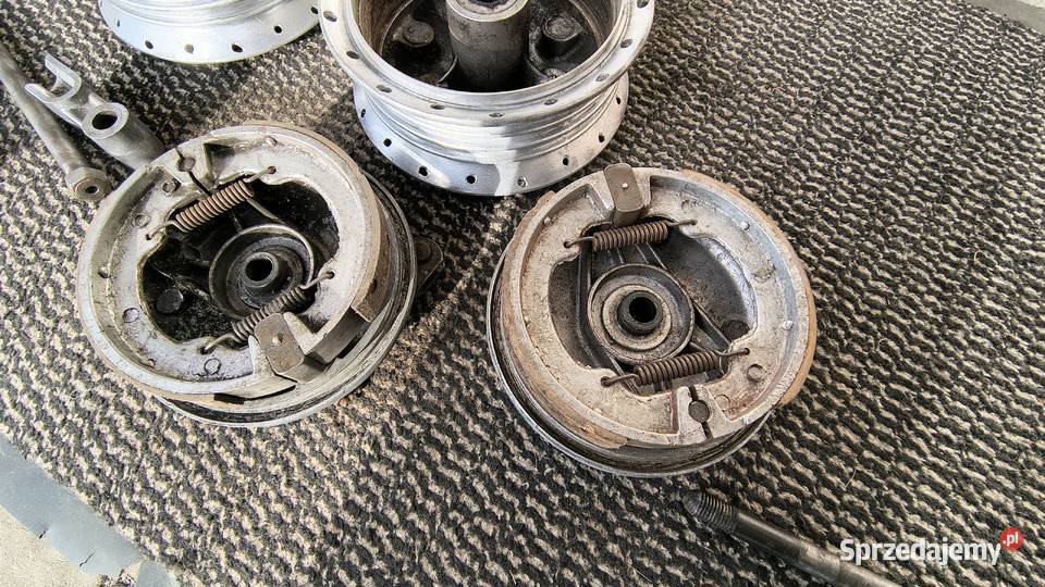 Piasty kół Jawa Mustang kaczka szczękotrzymacze Motoryzacja Rzeszów