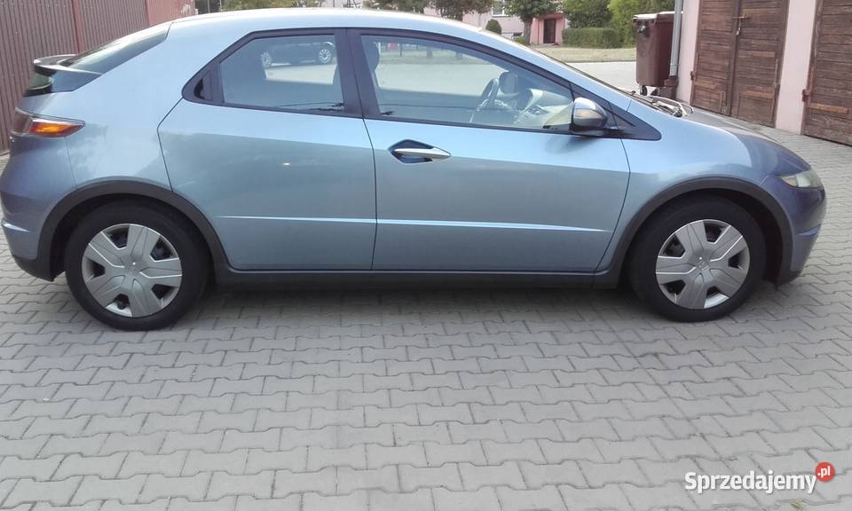 Honda Civic ufo 14B 07 Gniezno