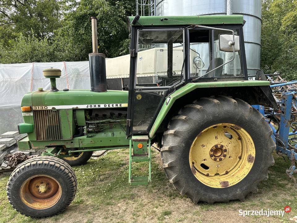 John Deere 3130 zarejestrowany Sprzedam pub Przeworsk
