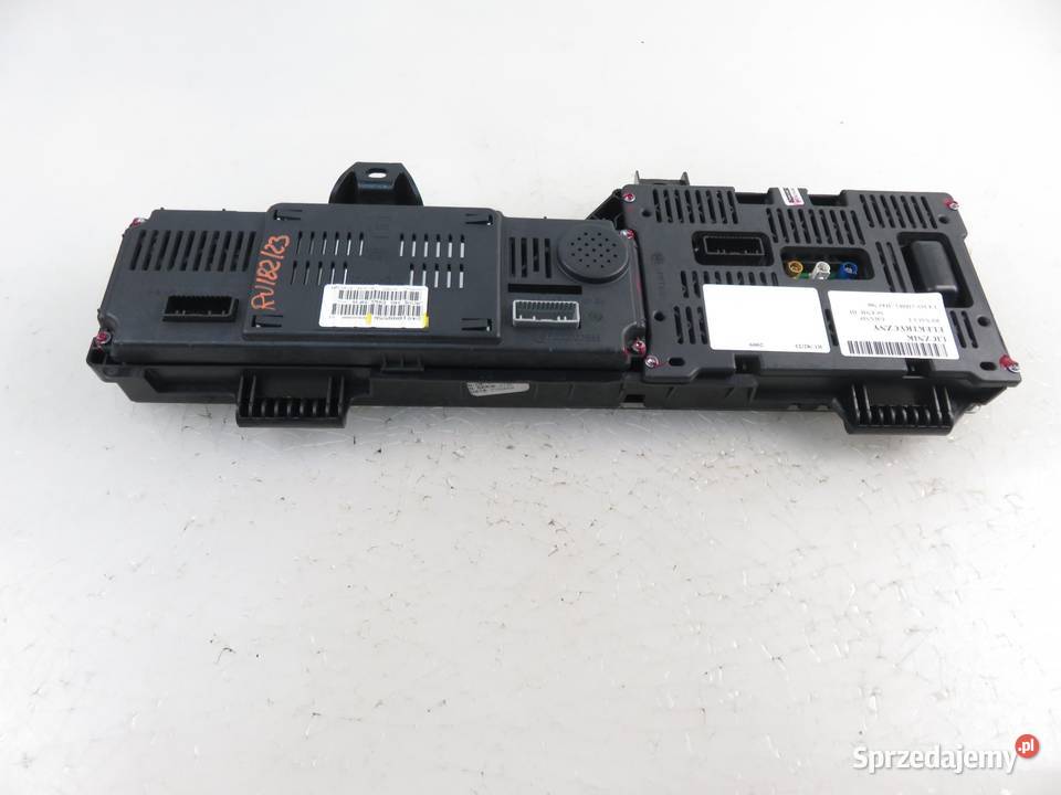 LICZNIK RENAULT GRAND SCENIC III 14 TCe osobowe małopolskie sprzedam