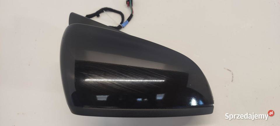 VW TAYRON LUSTERKO PRAWE 15PIN LC7Q