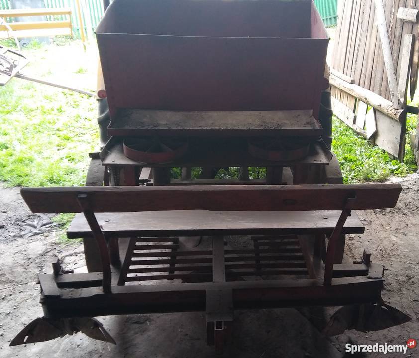 Sadzarka do ziemniaków również podkiełkowanych Hutki sprzedam