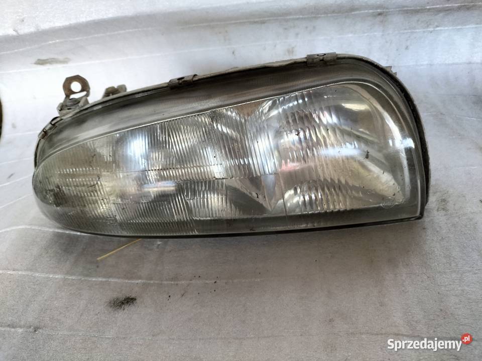 LAMPA PRAWA PRZÓD FORD FIESTA MK4 96FG13005AG Motoryzacja Kamień-Kolonia